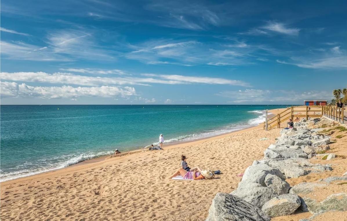Homeholidaysrentals Atico Ocean Pineda de Mar Bagian luar foto